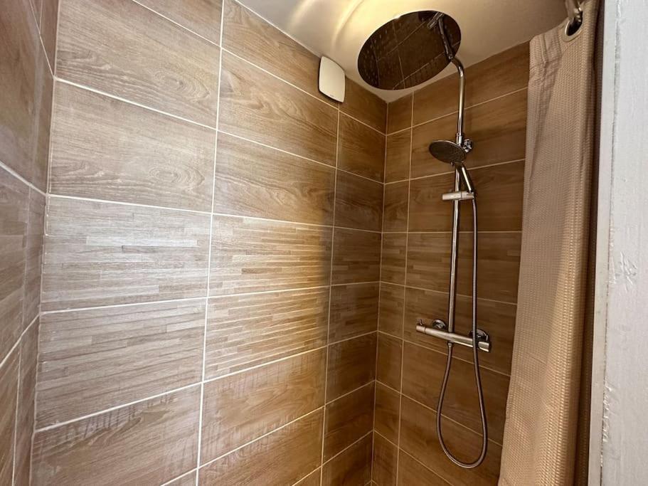 Appartement Moderne Avec Jardin Et Parking Ванн Екстер'єр фото